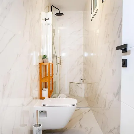 Ava * נוביגראד דאלמטיה