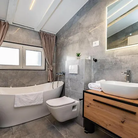 Ava בית נופש נוביגראד דאלמטיה