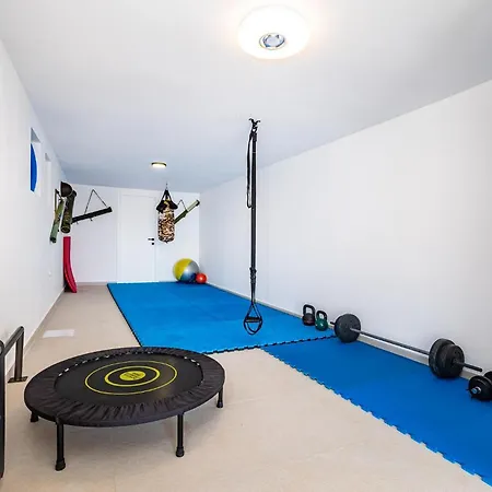 Ava בית נופש *