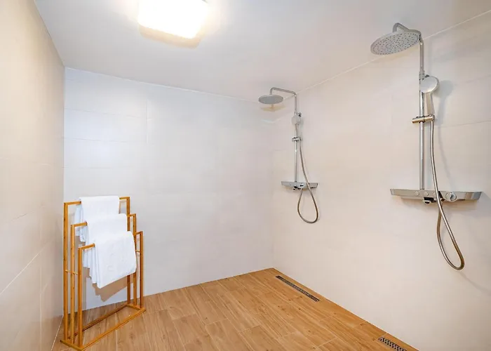 Ava Vikendica Novigrad (Dalmatia)