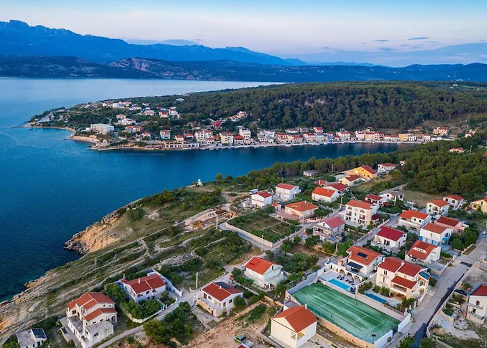 Ava Novigrad (Dalmatia)