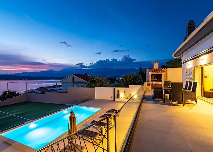 Ava * Novigrad (Dalmatia)